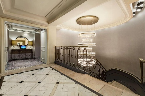 Hilton Checkers Los Angeles image 41