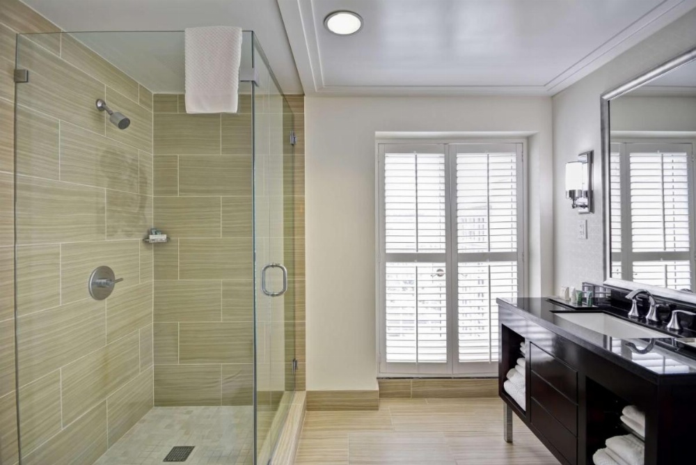 Hilton Checkers Los Angeles